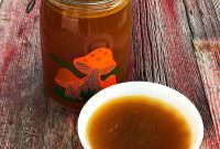 Homemade Chicken Bone Broth Recipe for Rich, Nourishing Stock