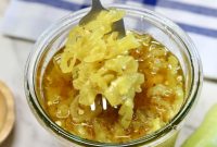 Sweet Pickled Banana Peppers Recipe for Sandwiches and Snacks