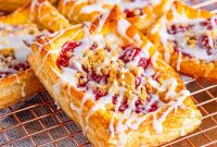 Cherry Danish with Cream Cheese: Flaky Pastry Recipe
