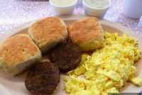 Southern-Style Breakfast at Bryant’s Diner — Memphis Morning Favorites
