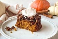 Pumpkin Pecan Upside-Down Mini Cakes for Fall Gatherings