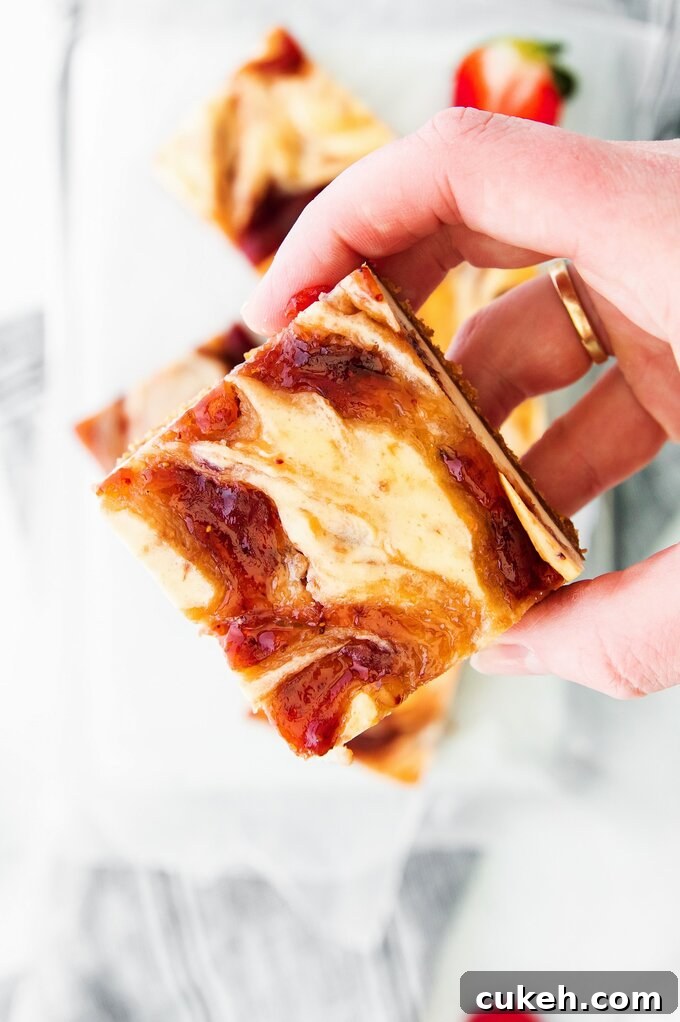 Easy Strawberry Cheesecake Bars