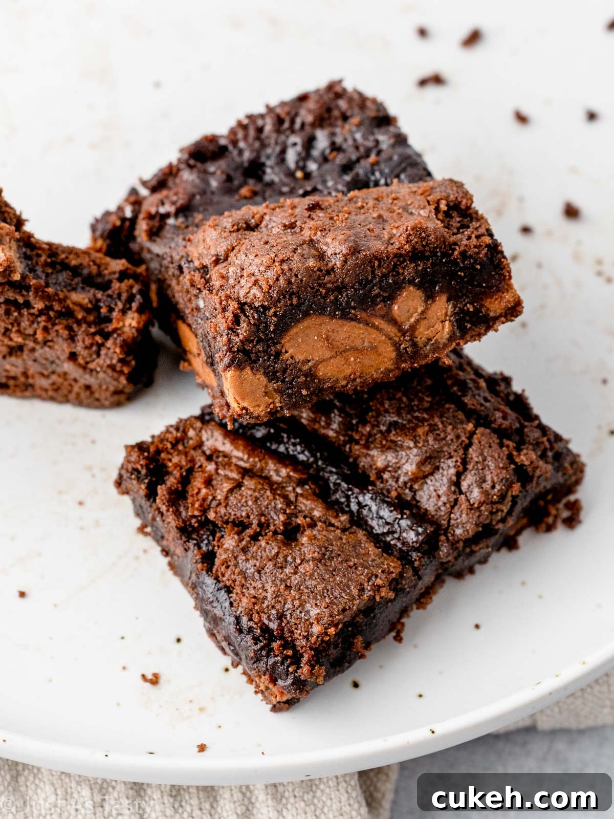Close up of a Rolo brownie.