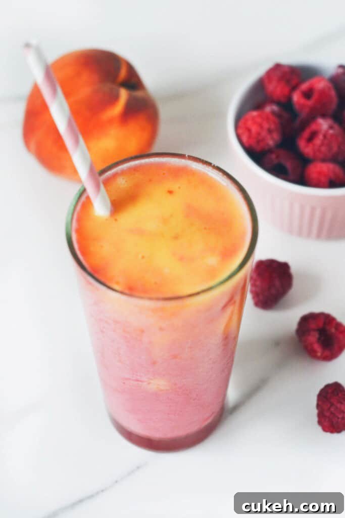 Peach Melba Smoothie | Wallflower Girl #vegan #bananafree #paleo