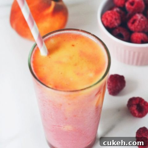 Peach Melba Smoothie | Wallflower Girl #vegan #bananafree #paleo