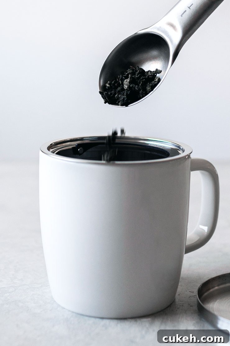 Discover Oolong Tea: A Beginner’s Guide to Flavor & Brewing 11 img 12994 10