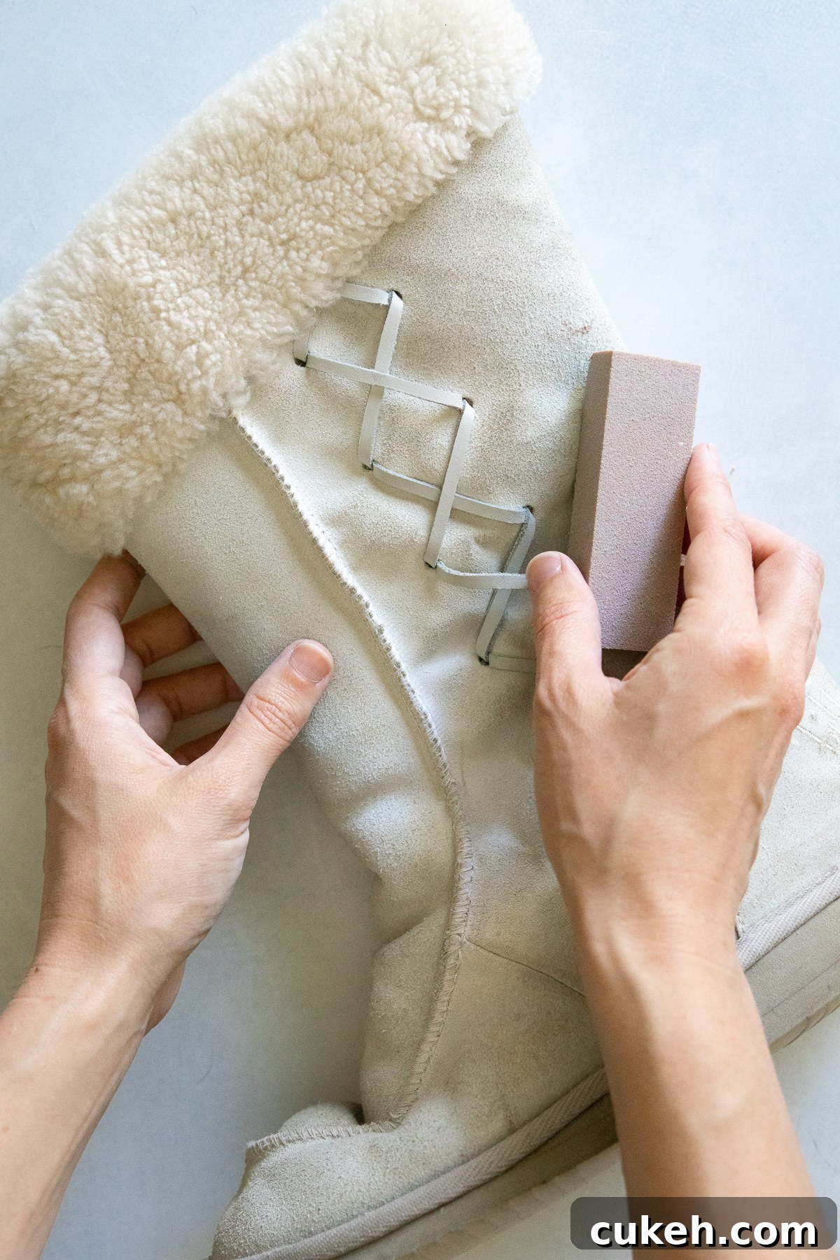 how to get rid of scuff marks on suede boots