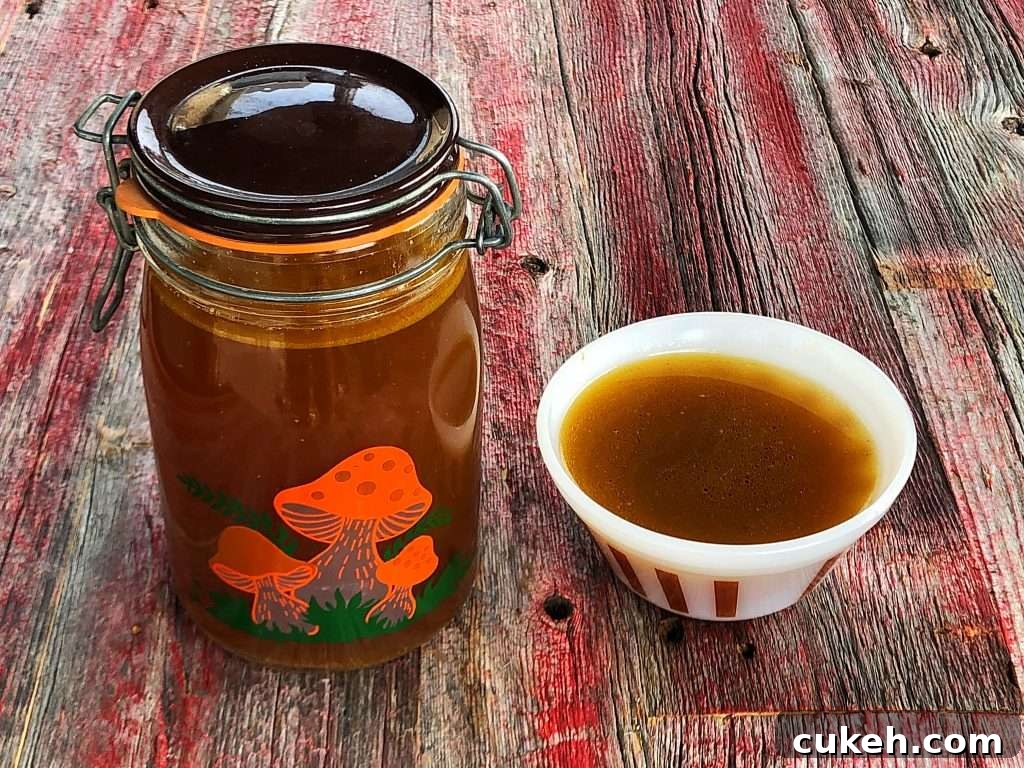 How to Make Chicken Bone Broth 