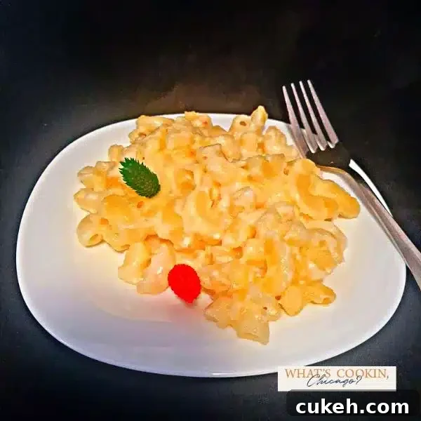 finish product smoke mac and cheese with fork