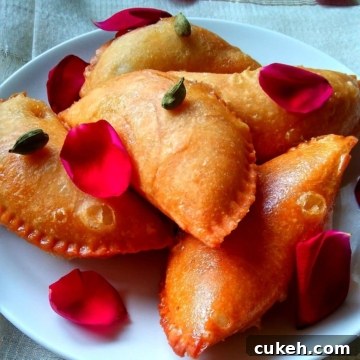 Mawa Gujiya
