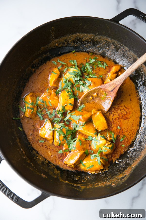 low fodmap chicken curry in a wok