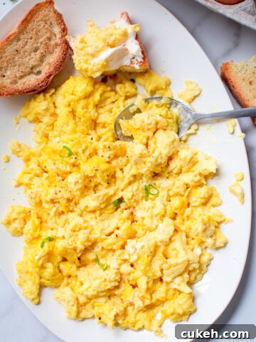 how to make soft and creamy scrambled eggs