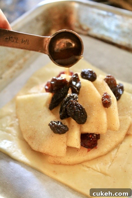 simple rustic apple puff pastry dessert