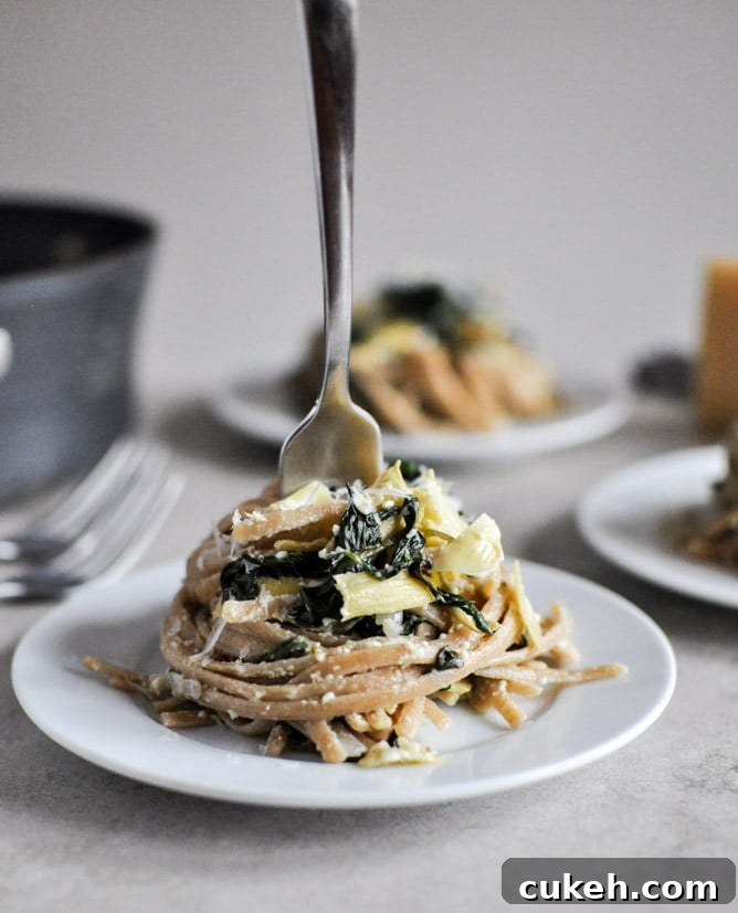 Spinach and Artichoke Linguine I howsweeteats.com