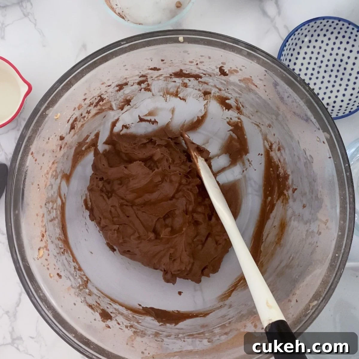 How to Make Safe Edible Brownie Batter at Home 7 edible brownie batter in a bowl.