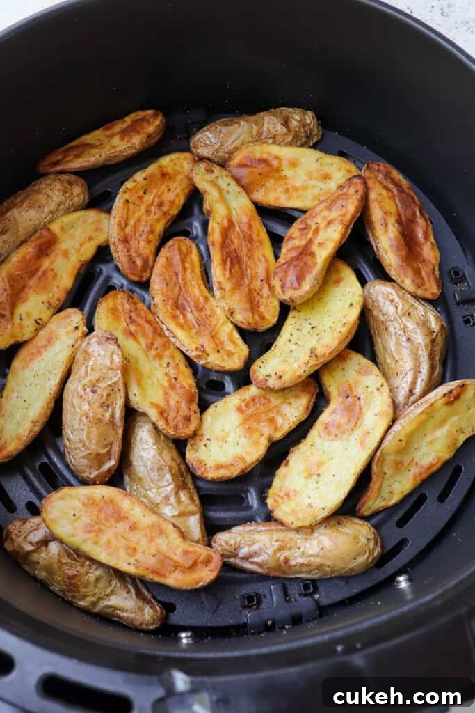 Crispy fingerling potatoes in air fryer.