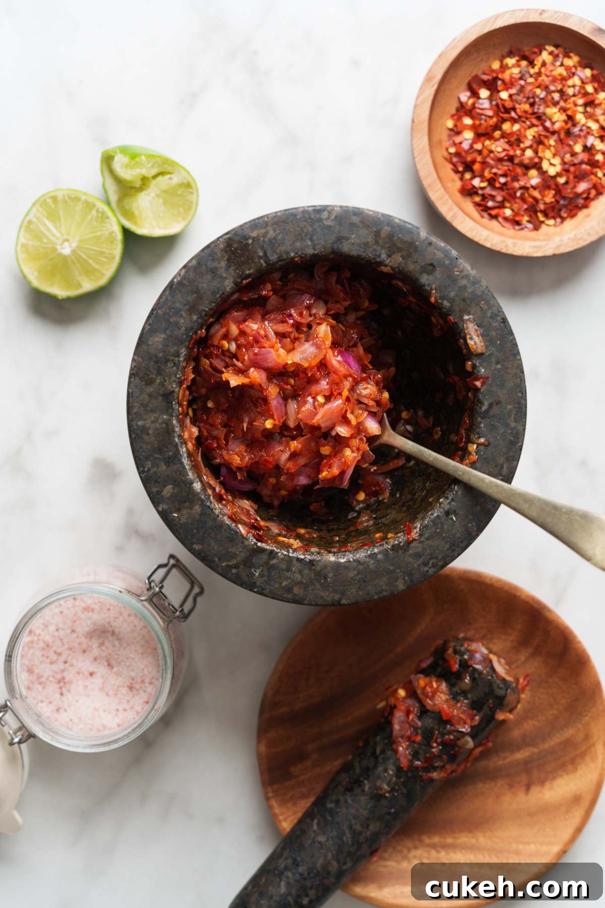 lunu miris, the chili onion sambal in the mortar and pestle.