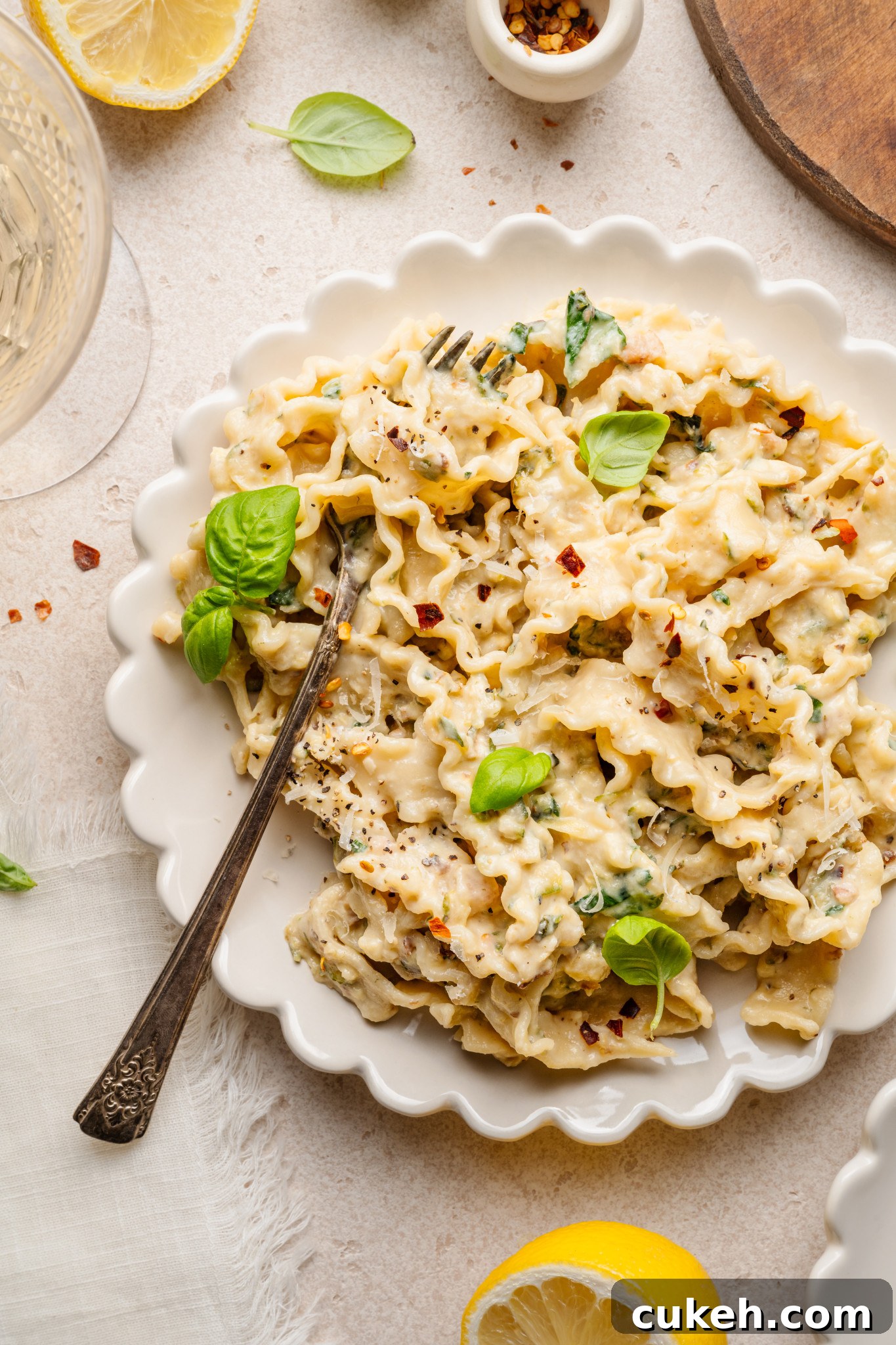 Lemon zucchini pasta close-up